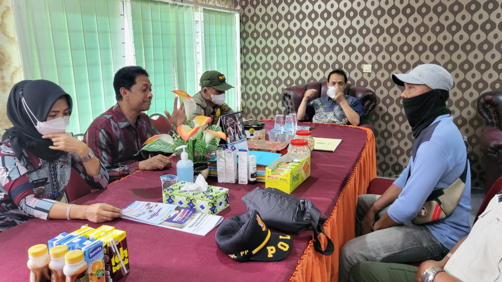 Mediasi PKL depan SMKN 4