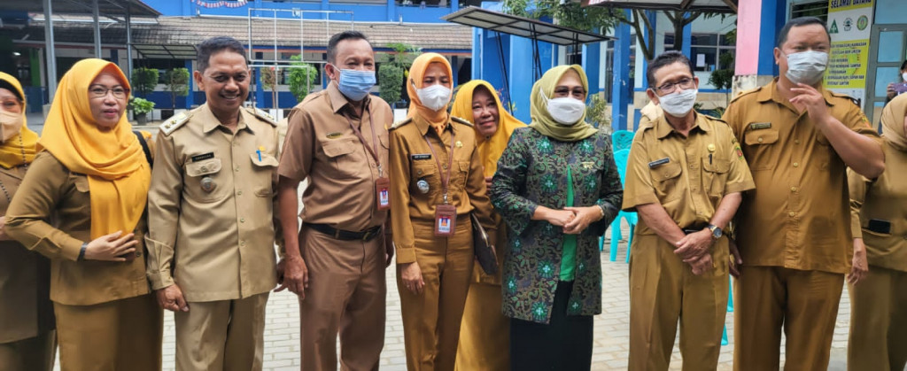 Menerima Kunjungan Tim Penilai Lomba UKS/M Di SMPN 2 Dan SMK 7 Samarinda