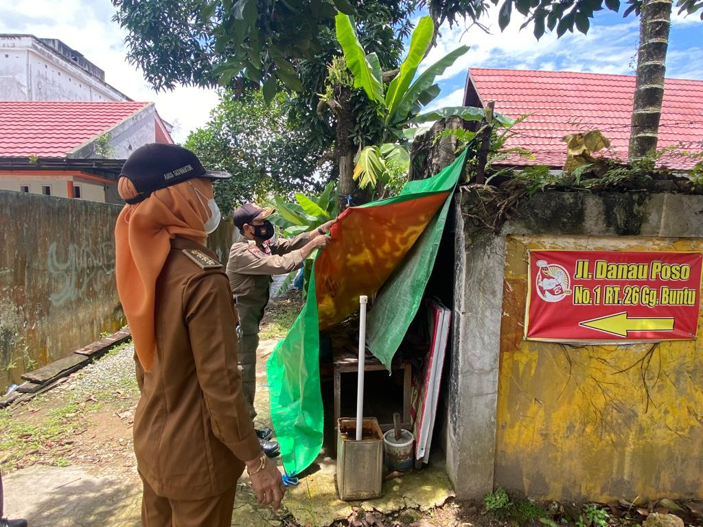 Pembongkaran Rombong PKL Di Jalan Ahmad Dahlan