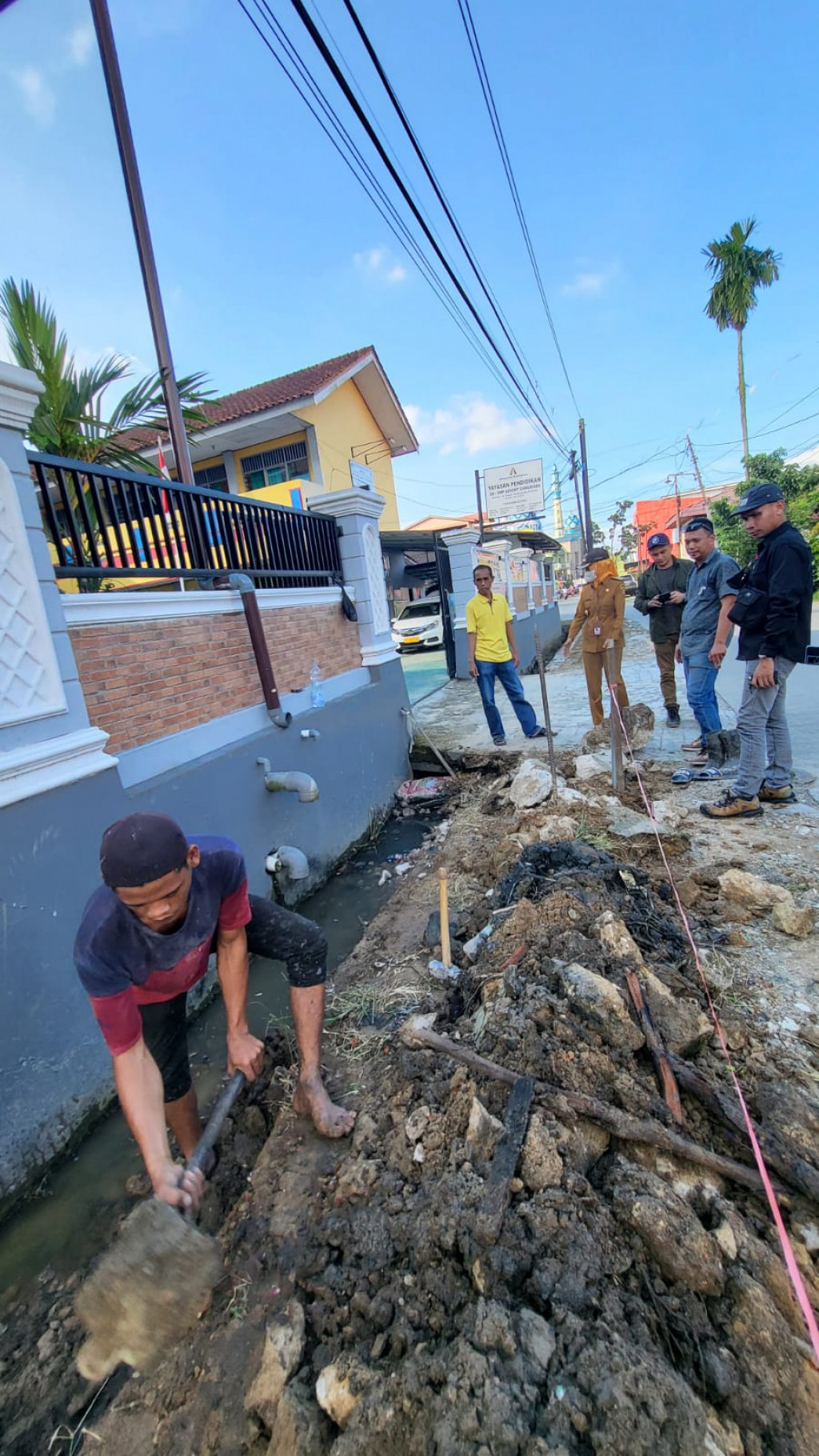 Monitoring Perbaikan Saluran Drainase Dijalan Danau Jempang