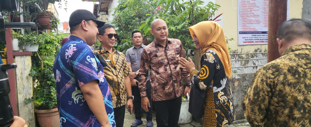 Mendampingi Peninjauan Lapangan Tim Penilai Probebaya Award
