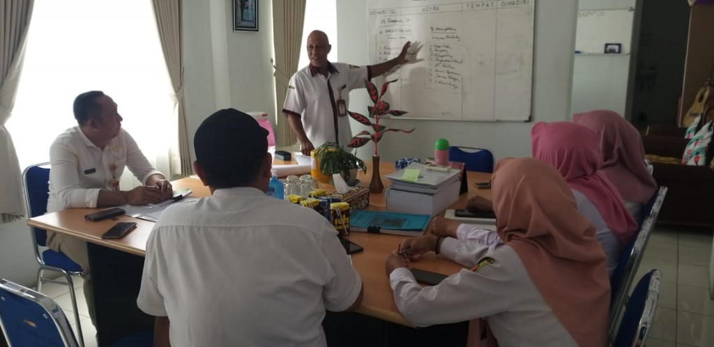 Pengarahan Dari Bapak Irawan Terkait Standar Pelayanan