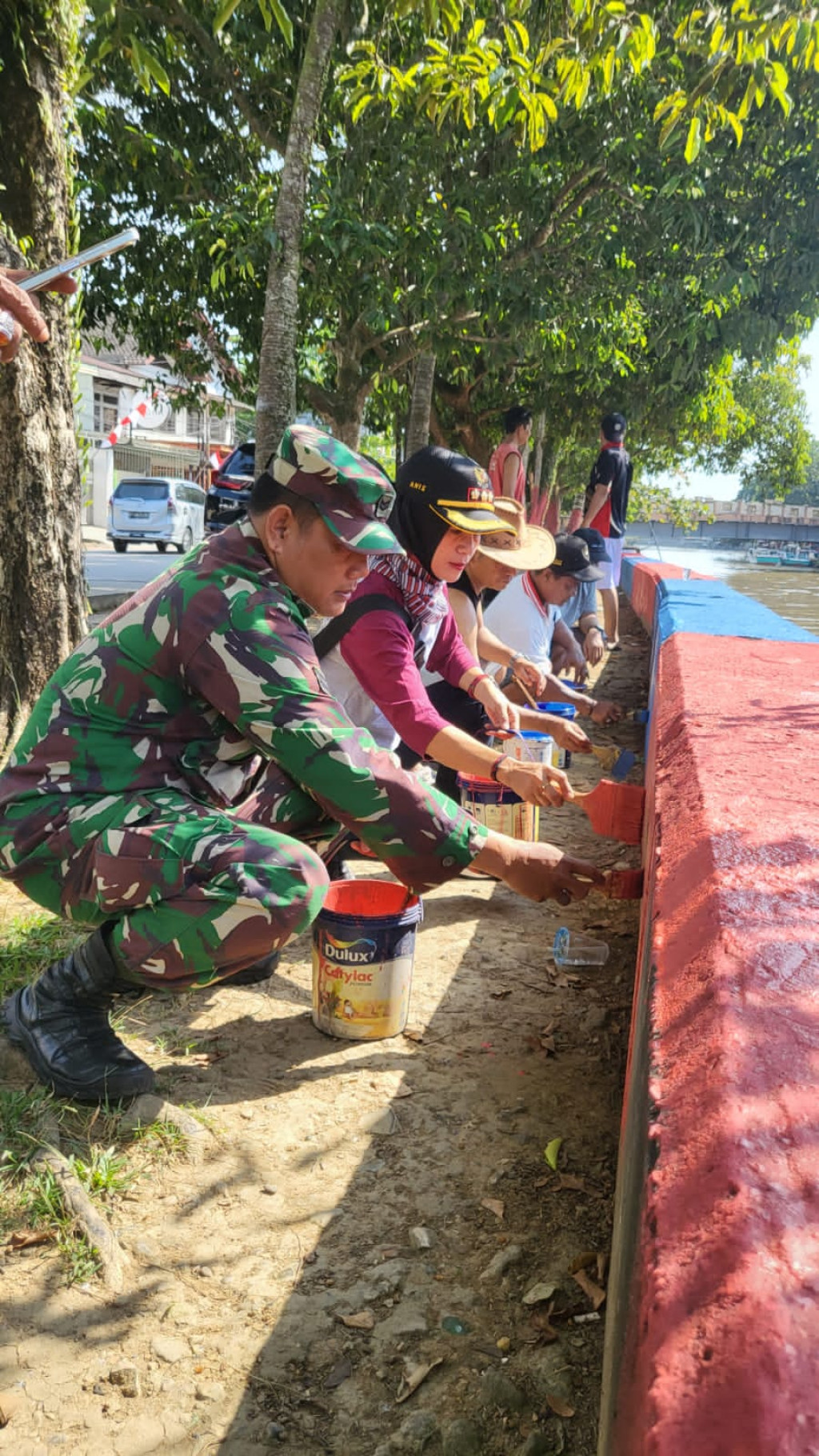 Monitoring Pengecatan Turap SKM Jl. Muso Salim dan Jl. P. Suriansyah