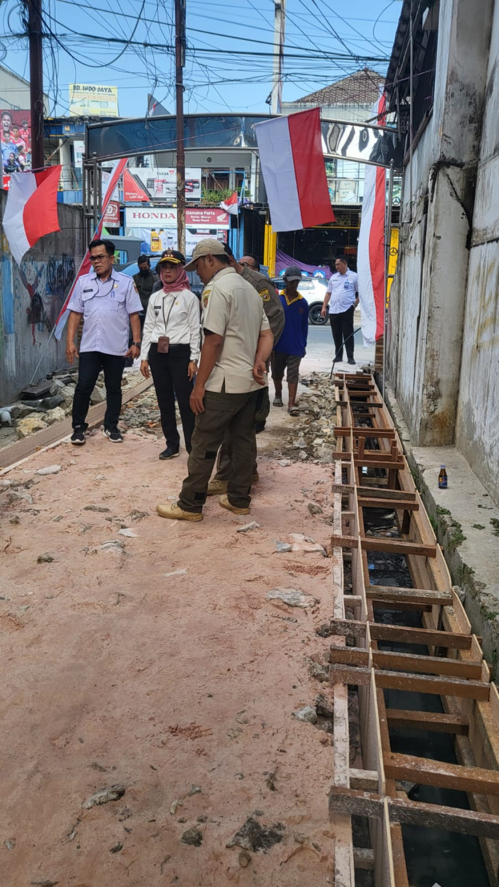Monitoring Lapangan Bidang Infrastruktur Di Kelurahan Pelabuhan