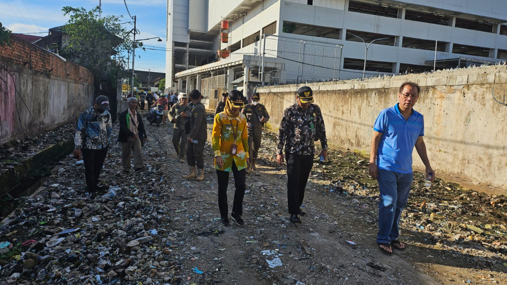Peninjauan Gang Rombong Oleh Walikota