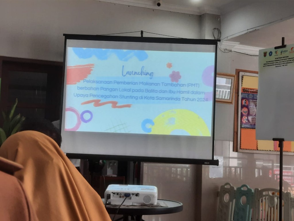 Launching Pemberian Makanan Tambahan (PMT)