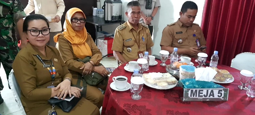Komunikasi Sosial Dengan Aparat Pemerintah