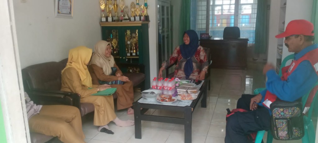 Pembinaan UKS