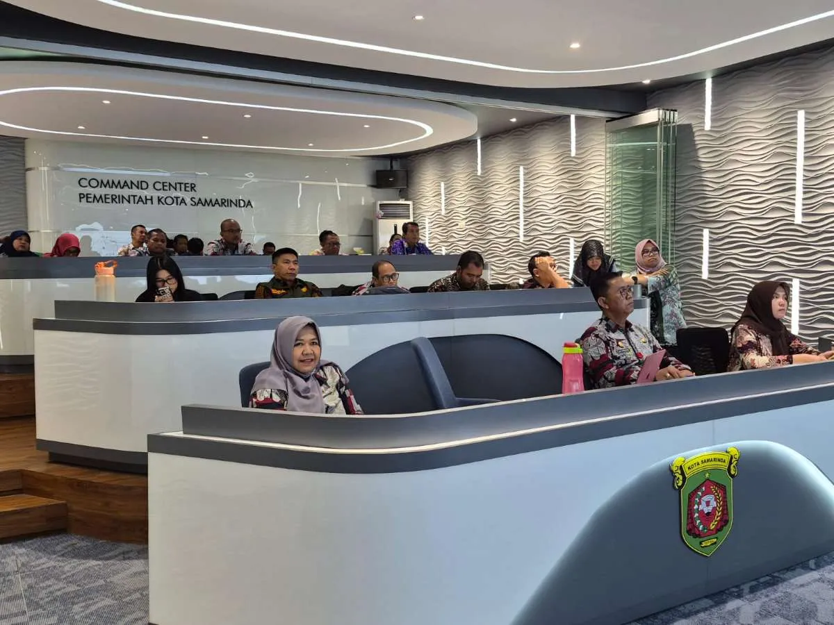 Paparan Spesifikasi Menara Lampu Hias