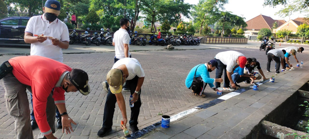 Kerja Bakti