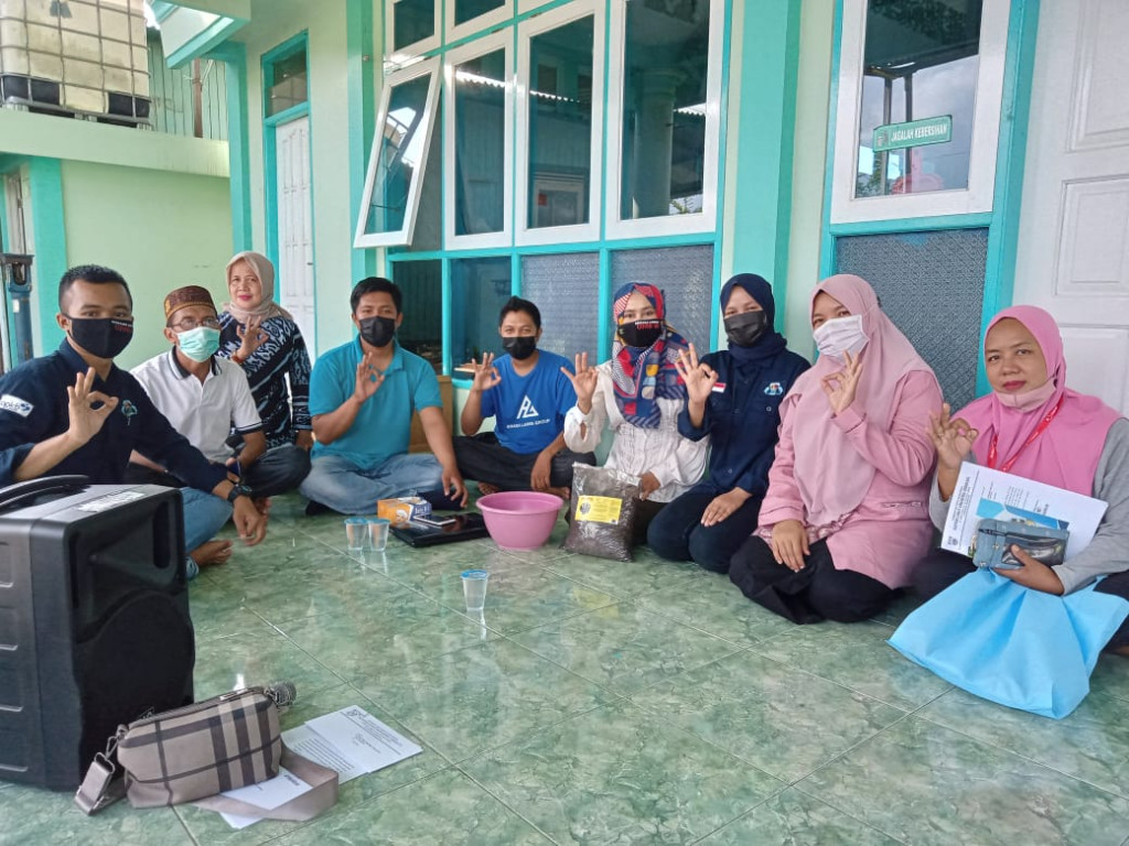 kegiatan kemarin, sosialisasi pengelolaan sampah organik oleh Ahasa Larva Group di kampung salai samarinda seberang