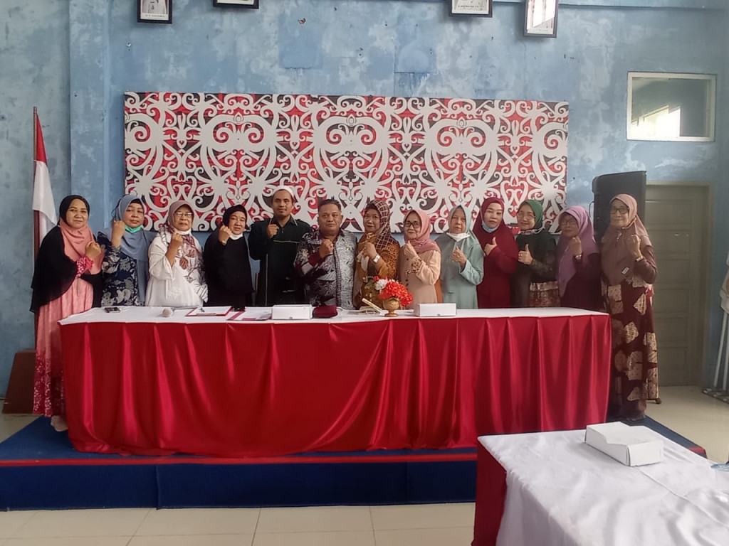 Rapat Camat Samarinda Ulu bersama pengurus BKMT Kec.Samarinda Ulu