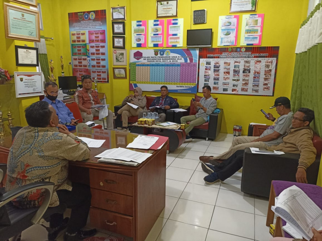 Rapat Koordinasi Camat dan Lurah