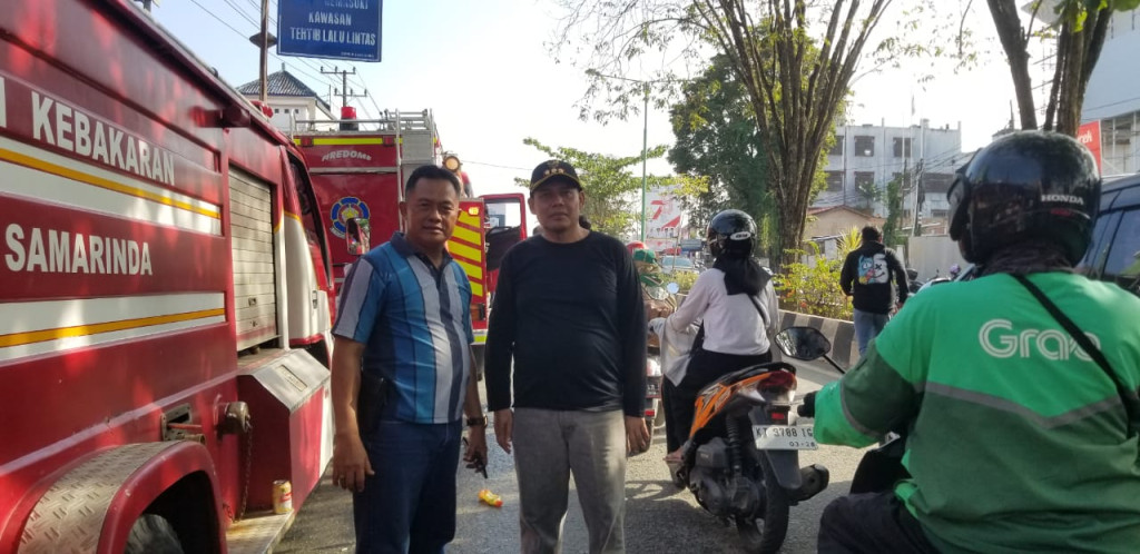 Camat Samarinda Ulu meninjau lokasi kebakaran