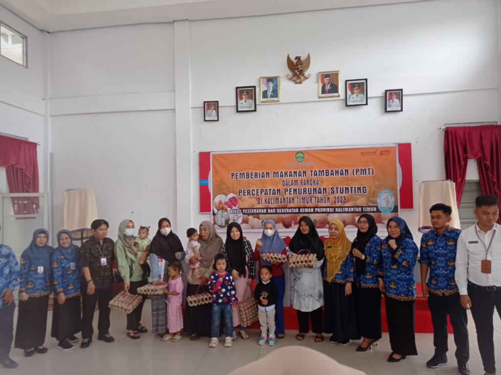 Penyerahan Bantuan Kepada Balita dan Ibu Hamil “Percepatan Penurunan Stunting”