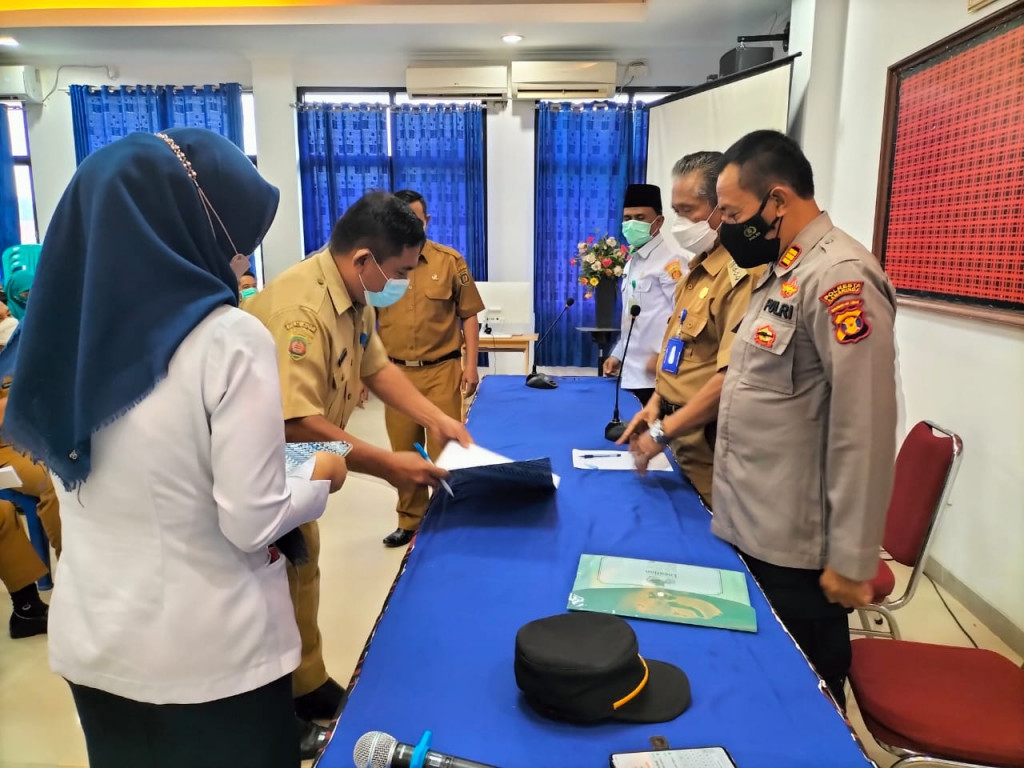 Serah Terima Jabatan di Aula Kecamatan Samarinda Utara