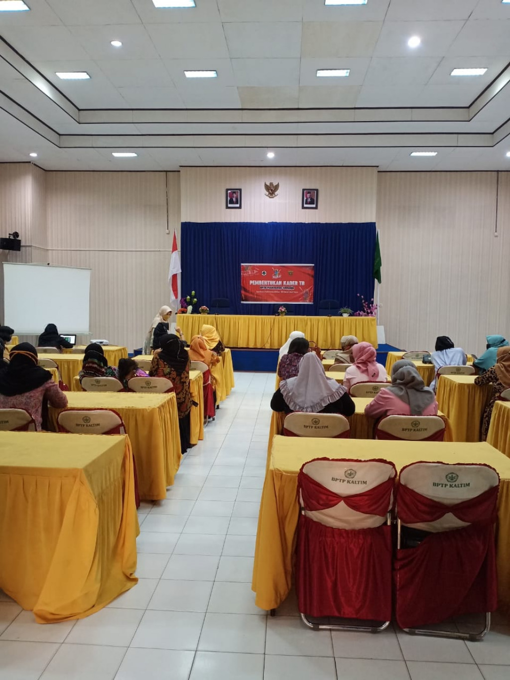 Menghadiri Undangan Dinas Kesehatan UPTD Puskesma Sempaja