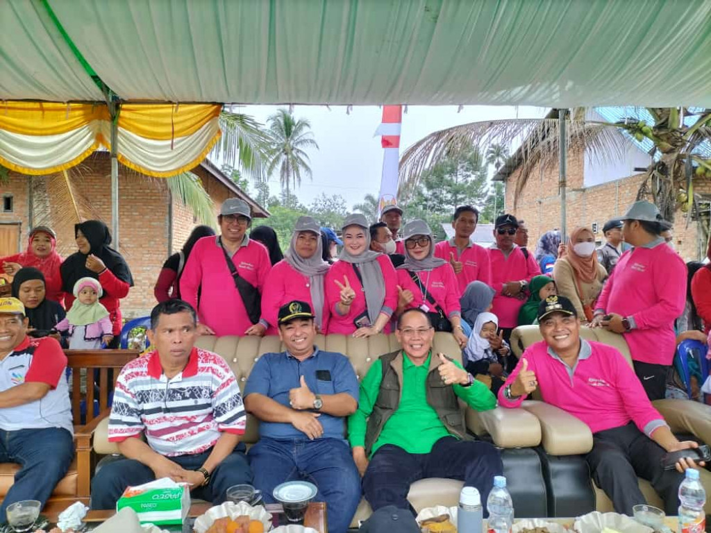 Jalan  Santai Dalam rangka HUT Kota di Kelurahan Tanah Merah