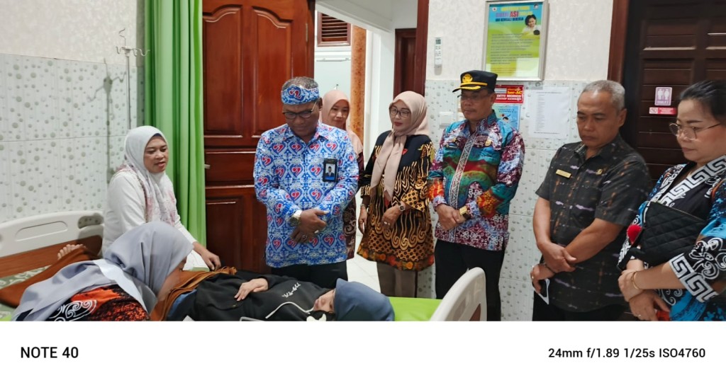 Peluncuran secara Nasional Gerakan Orang Tua Asuh Cegah Anak Stunting (GENTING)
