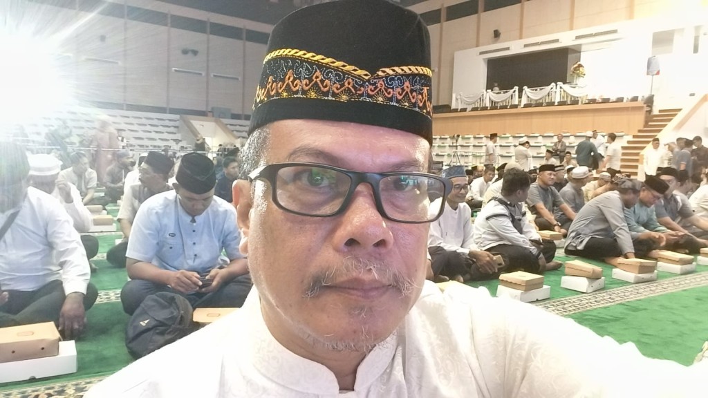 PLT Camat dan Pejabat Struktural Kecamatan Samarinda Utara Hadiri Acara Ramah Tamah Wali Kota dan Wakil Wali Kota Samarinda Periode 2025-2030 serta Buka Puasa Bersama