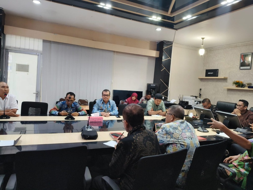 Plt. Camat Samarinda Utara Ikuti Rapat Koordinasi Permohonan Hibah Pemerintah Kota Samarinda kepada PT MSJ
