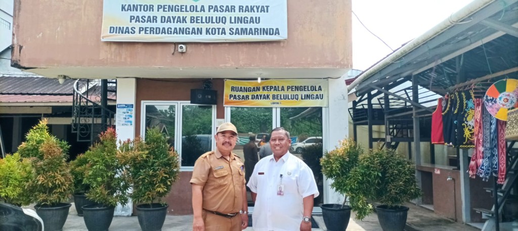Plt. Camat Samarinda Utara melaksanakan kunjungan ke Pasar Beluluq Lingau