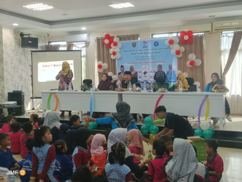 Lomba Gerak & Lagu, Fashion Show, dan Senam