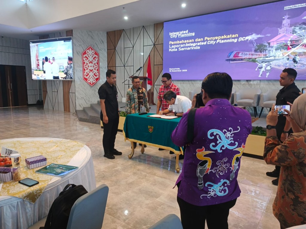 Rapat Koordinasi Pembahasan dan Penyepakatan Laporan Integrated City Planning (ICP) Kota Samarinda