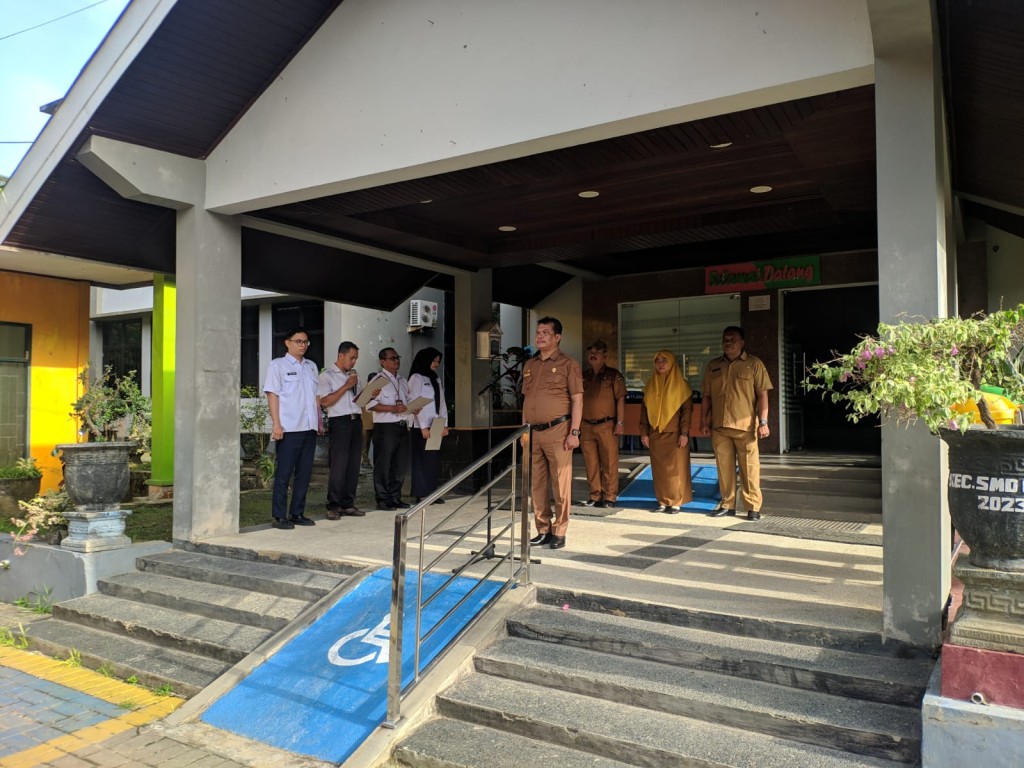 Apel Senin Pagi