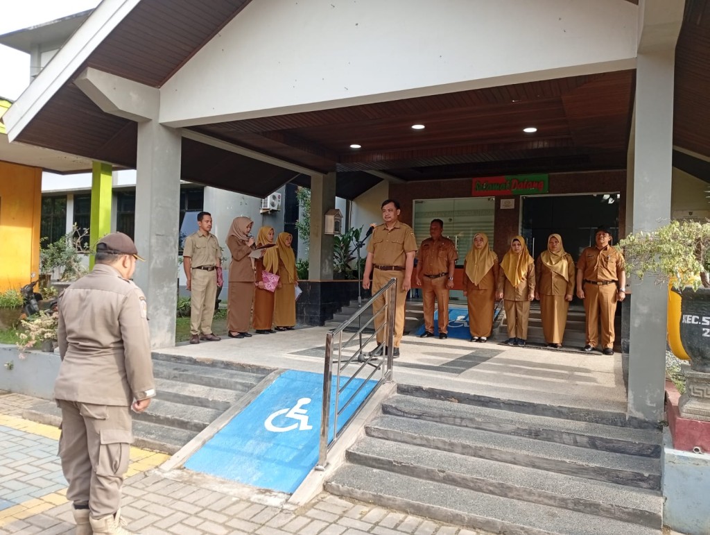 Apel Senin Pagi