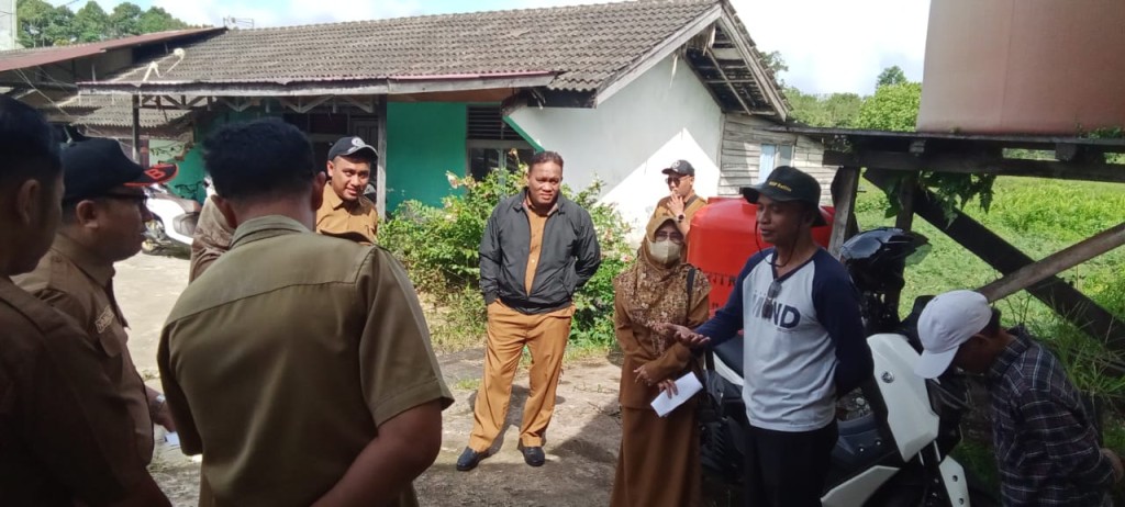 Pengecekan lapangan terkait kondisi banjir yang lambat surut bertempat di depan Kantor SPP–SPMA Samarinda.