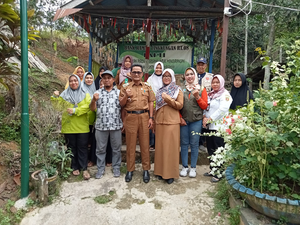 Monitoring dan Verifikasi Lokus Penilaian Kampung Salai