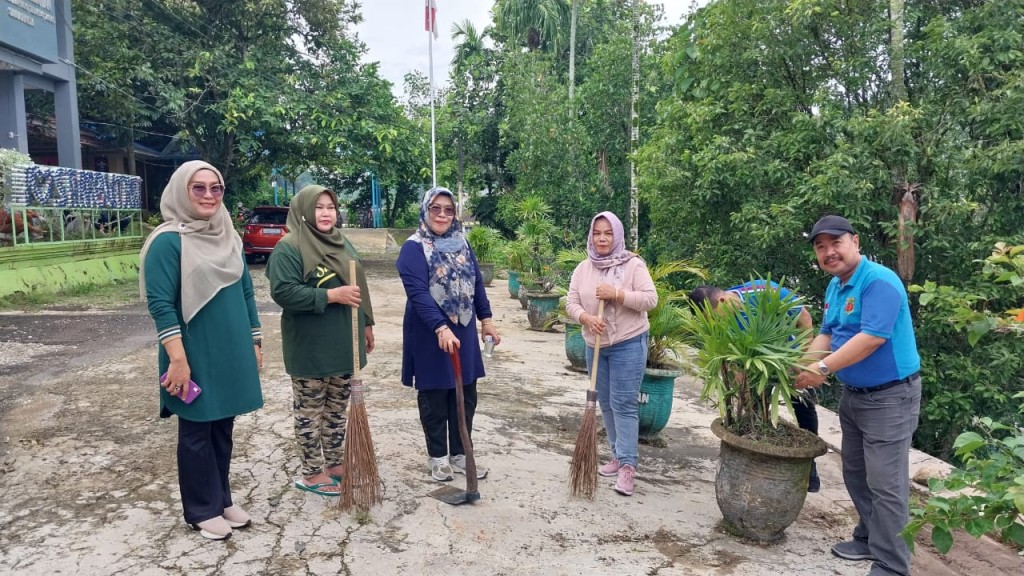 GOTONG ROYONG