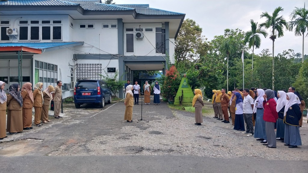 APEL PAGI APARTUR KECAMATAN SAMBUTAN