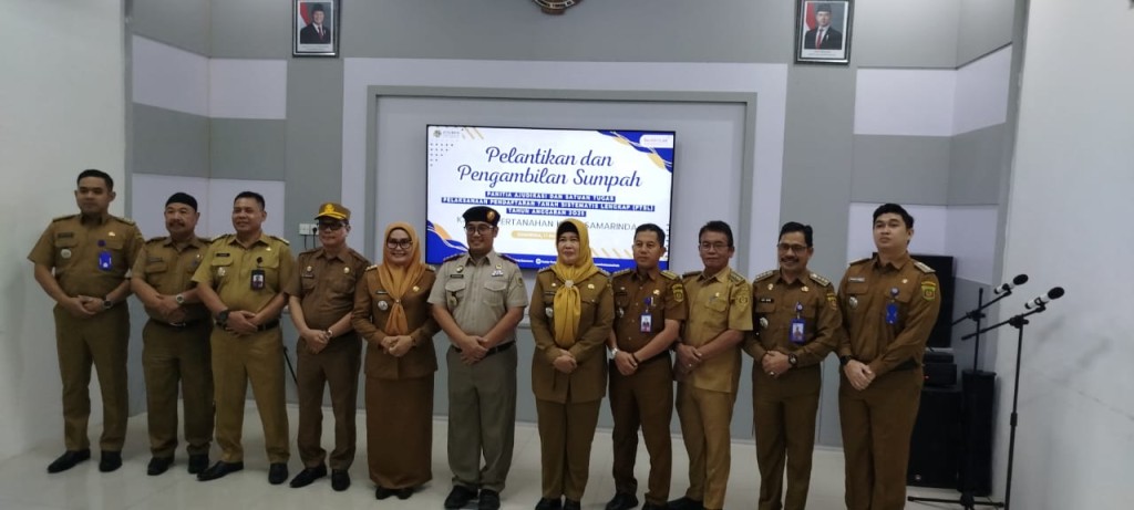 Pengangkatan Sumpah Panitia Ajudikasi, SatuanTugas Fisik, Satuan Tugas Yuridis dan Satuan Tugas Administrasi Pendaftaran Tanah Sistematis Lengkap (PTSL) Tahun Anggaran 2025