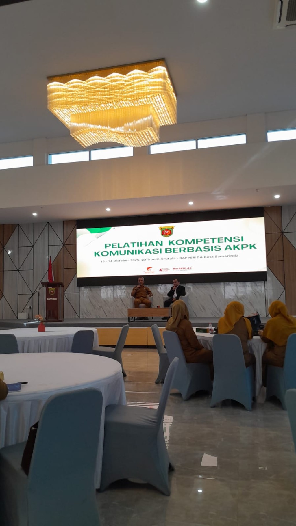 Pelatihan kompetensi Komunikasi
