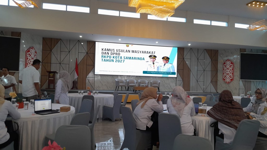 Kamus Usulan Masyarakat dan DPRD