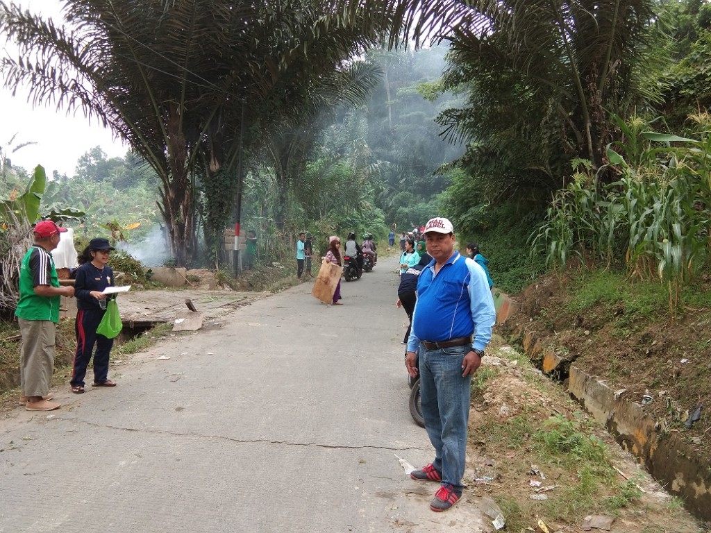 Kerja Bakti Di RT. 18 Kelurahan Selili Kecamatan Samarinda Ilir