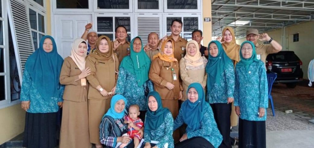 Menghadiri Lomba Dasawisma Dan Rumah Sehat