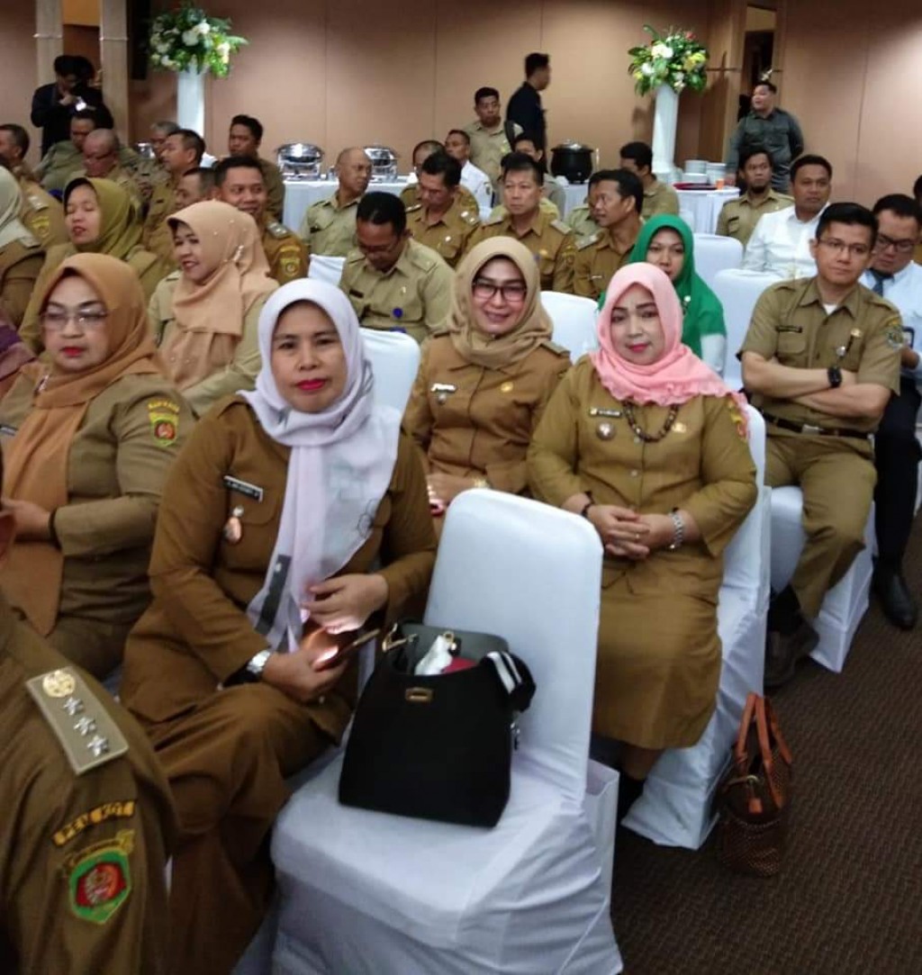 Menghadiri Pengarahan Dr Deputi Bidang Pelyanan Publik Kementrian PAN RB RI