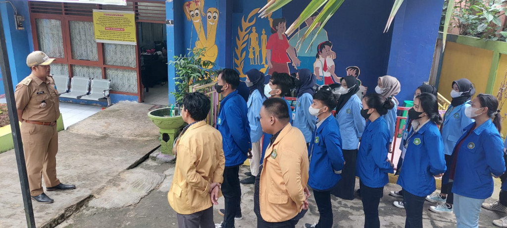 Apel Pagi Bersama Mahasiswa KKN 3 Universitas