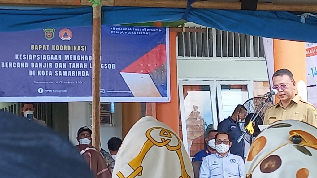 Menghadiri Acara Penguatan Kelembagaan Penanggulangan Bencana Kota Samarinda Di kantor BPBD