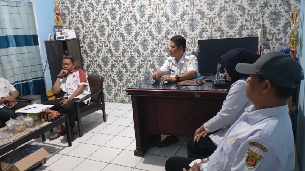 RAPAT KOORDINASI INTERNAL KELURAHAN SELILI