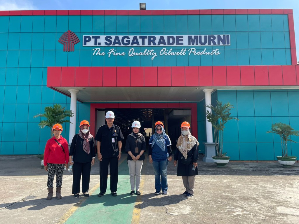 Koordinasi untuk melakukan kerjasama bersama PT. Sagatride Murni dalam rangka mendukung program kampung salai oleh PT. Sagatride Murni.