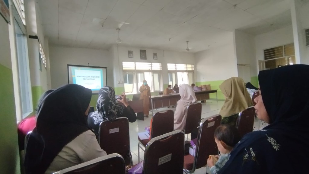 KELURAHAN SELILI IKUT HADIR DALAM KEGIATAN PENYEGARAN KADER DBD (08/07/2024)