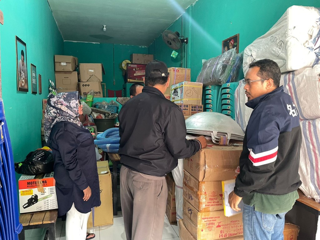 Pengecekan pengadaan barang PROBEBAYA (pokmas PSM) di Kelurahan Selili Tahun 2024 (12/07/2024)