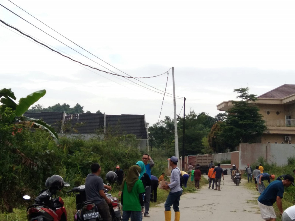 GIAT  KELURAHAN SEMPAJA BARAT  Minggu, 2 Oktober 2022