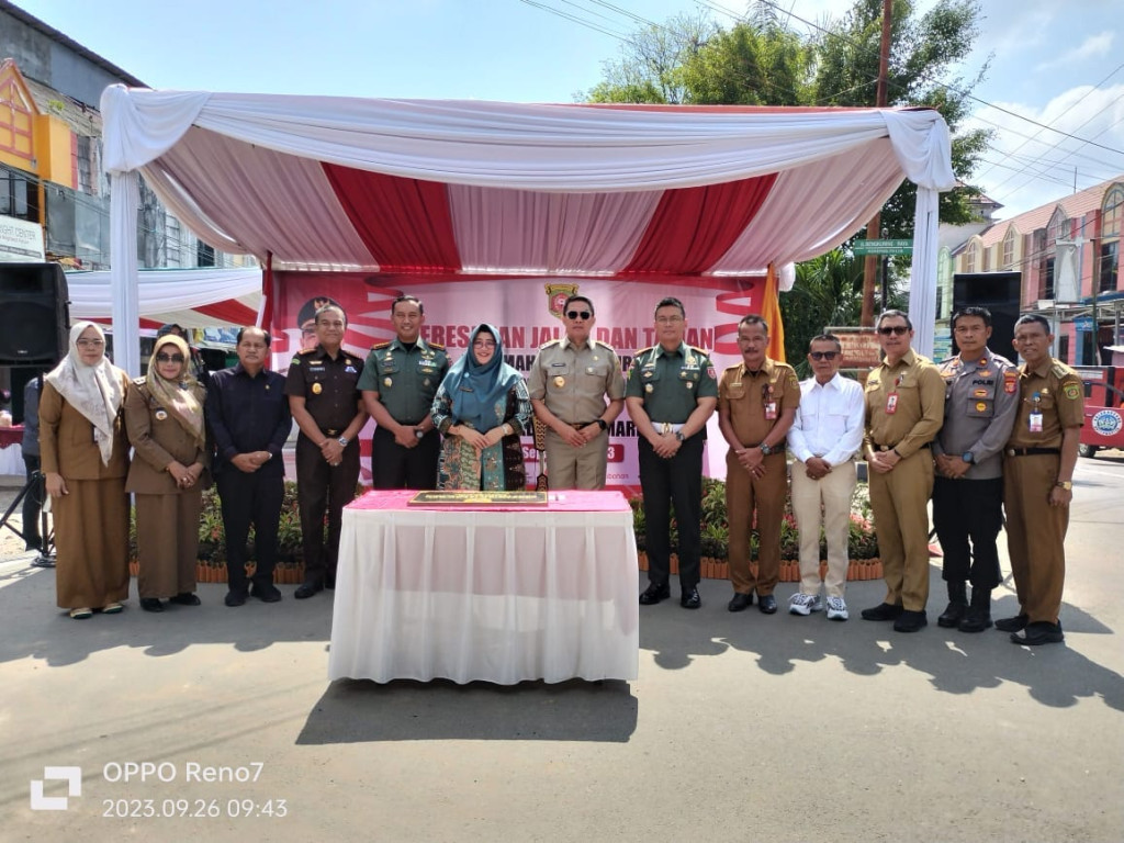 Peresmian Jalan Taman Perumahan Bengkuring