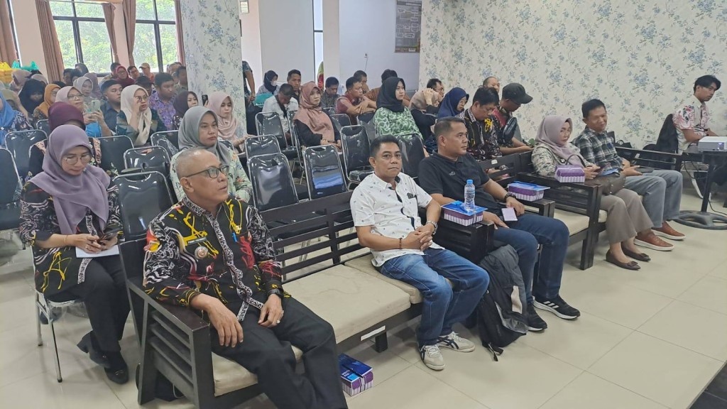 Sosialisasi Manajemen Talenta dalam Program Salam BPKSDM Kota Samarinda di Aula Kecamatan Samarinda Utara dihadiri Lurah, Seklur, Seluruh Kasi dan seluruh staf ASN kelurahan sempaja barat.