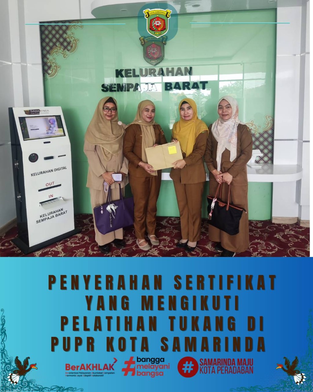 Giat, Selasa 13 Januari 2026 Menerima Penyerahan Sertifikat yang Mengikuti Pelatihan Tukang di Dinas PURP Kota Samarinda diterima oleh Kasi Ekbang.
